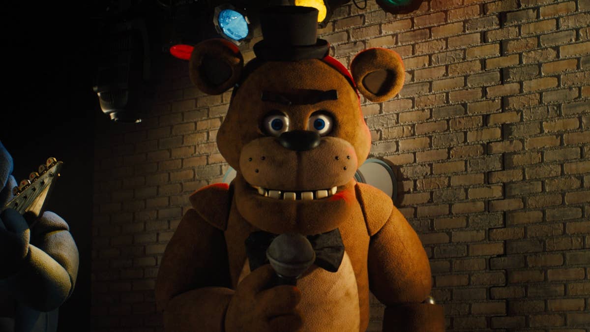 🚨 FNAF MOVIE NEWS 🚨 The Pathé site, cinema site 🇨🇵 sends us back in a  period of 1 hour and 40 minutes for the movie FIVE NIGHTS AT FREDDY'S  Whether this