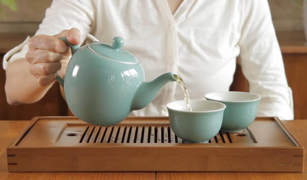 How to make tea in a Teapot step-by-step -  
                      Here are the 5 steps on how to make tea with Teapot you should consider:
                     Here are the 5 step - ud8w8gx1yh - spiriteadrinks.com/how-to-make-te…