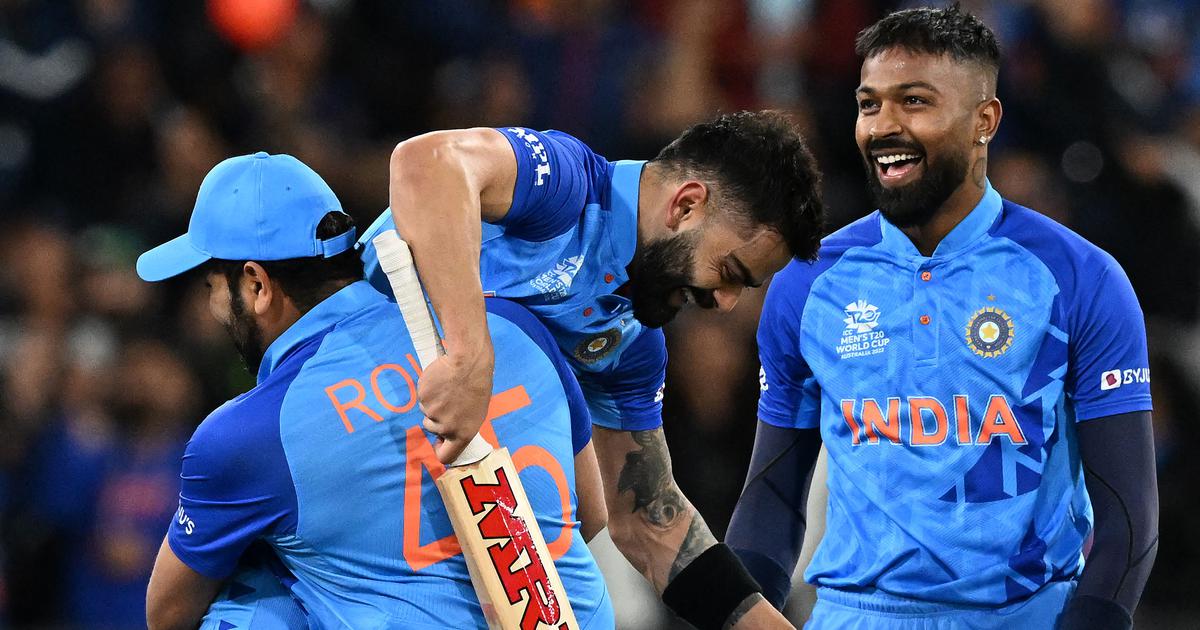 cric_marathon's tweet photo. Can Rohit Sharma and Kohli get past Kiwis to enter into ICC Cricket World Cup final??
#RohitSharma #INDvsNZ #cwc23 https://t.co/TrD5lvkuhF