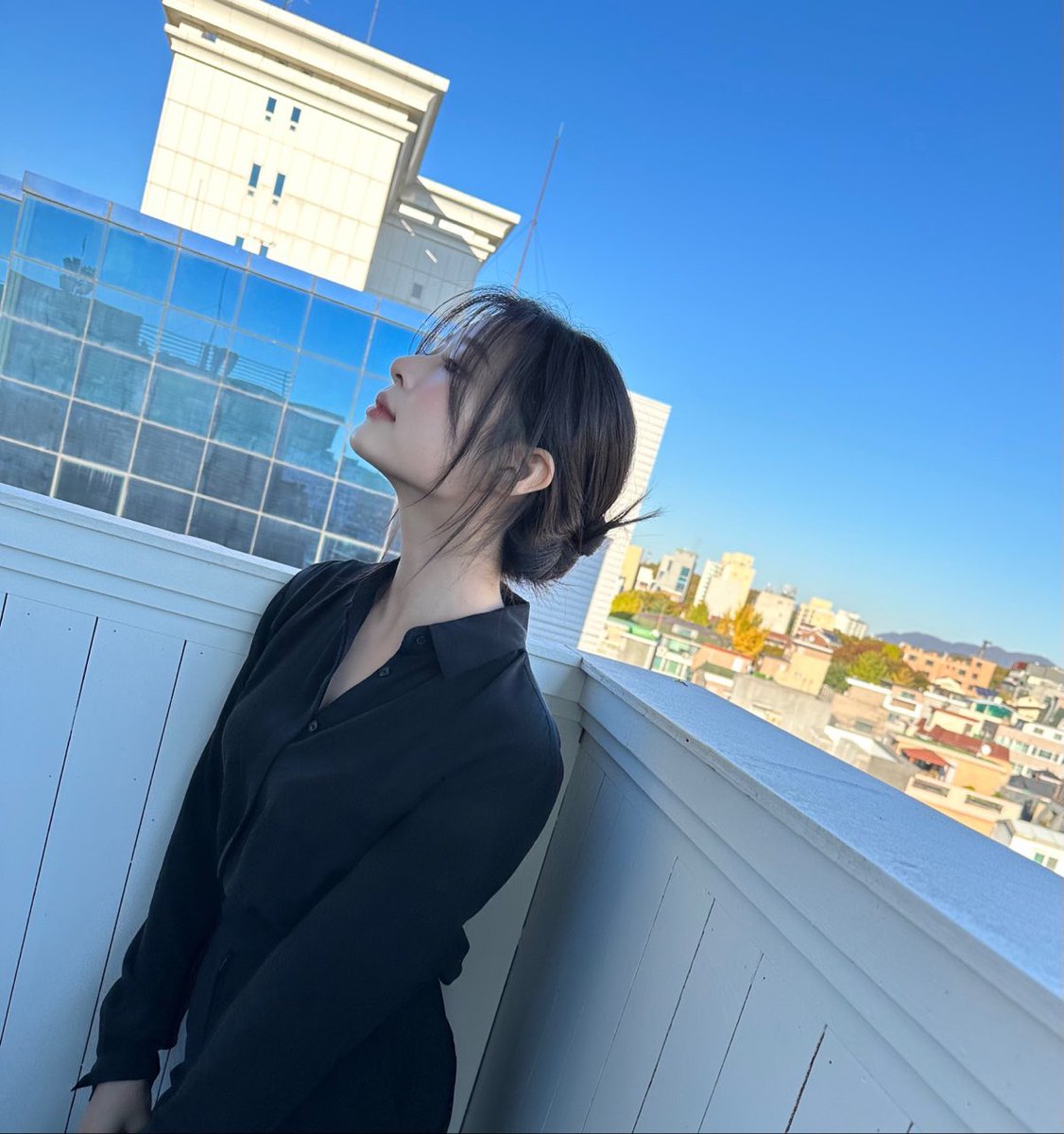 이착장사진뭐지뭐지 너무궁금한데 🥲🥲🥲🥲🥲