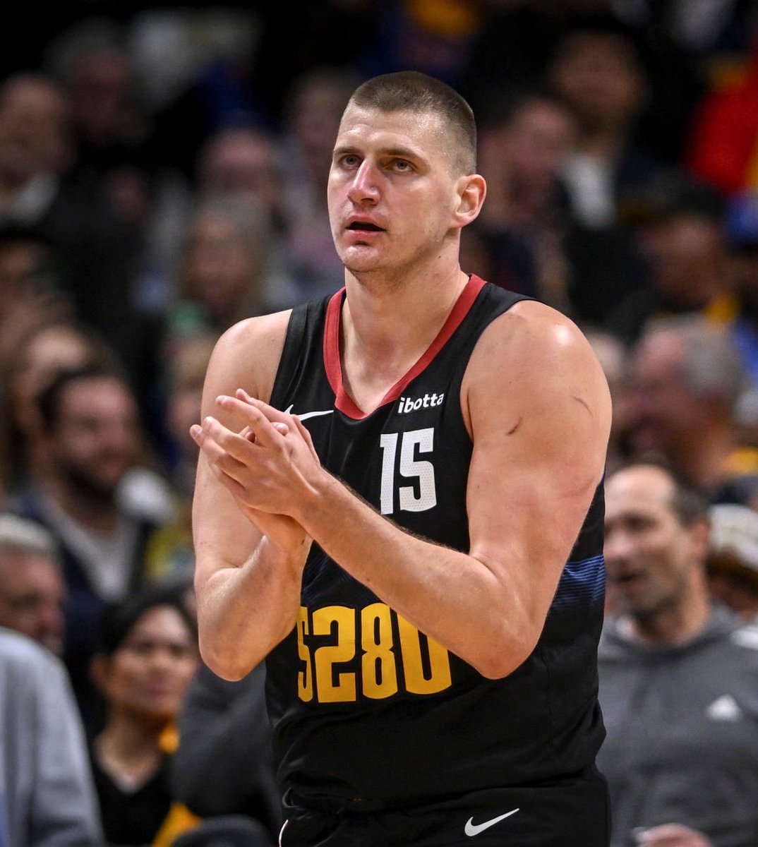 TheDunkCentral's tweet photo. Nikola Jokic this season: 

32 PTS - 16 REB - 9 AST
36 PTS - 21 REB - 11 AST
35 PTS - 13 REB - 5 AST
35 PTS - 14 REB - 12 AST
28 PTS - 16 REB - 9 AST 
33 PTS - 14 REB - 9 AST
25 PTS - 10 REB - 3 AST
27 PTS - 10 REB - 11 AST
28 PTS - 14 REB - 5 AST
22 PTS - 12 REB - 7 AST
29 PTS - 13 REB - 11 AST