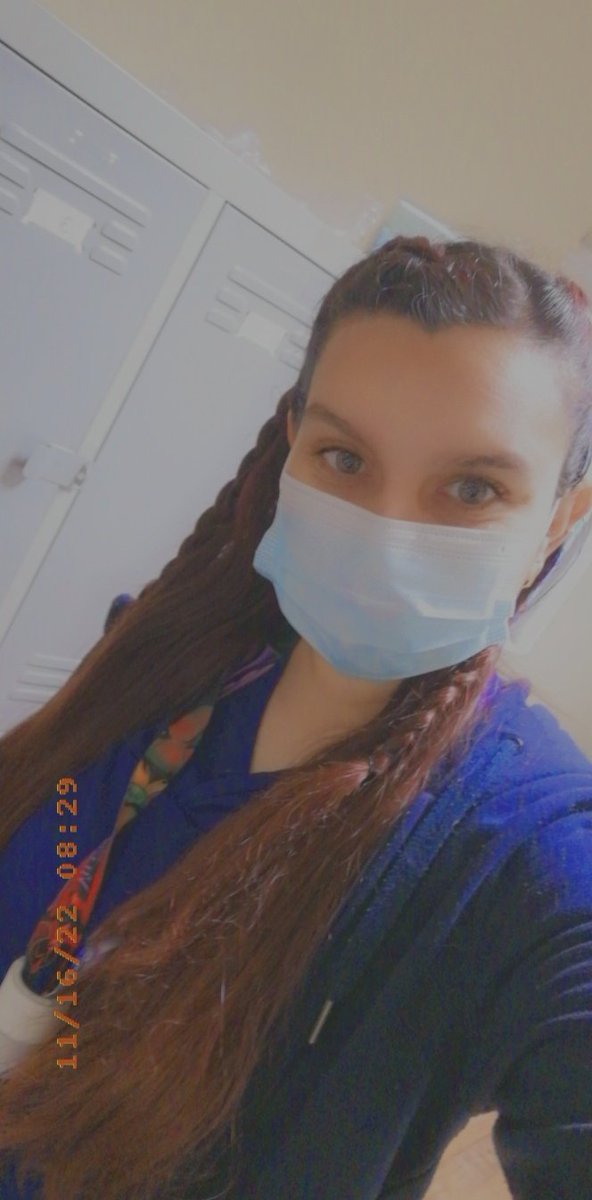 Camitop_92's tweet photo. Hola tío @ClaudioMichaux...... Acá viendo el react con @MikeAlexanderHD....... Saludines!!!!  Esperando la Sangre Sangre Sangre!!!! https://t.co/C0KYRoLnRG