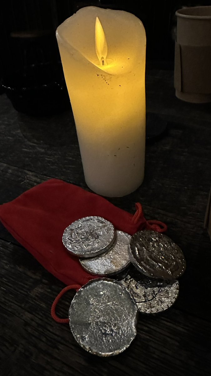 Actual coin for this bar!? Yesss