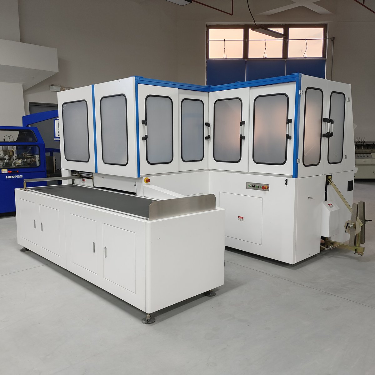 HettyHXCP's tweet image. Multifunctional Automatic Hardcover Case Making Machine can be suitable for all cases.

Tel./WhatsAPP:008615111294752.
#hardcovercase #roundcorner #casemaker #casemakingmachine #HXCP