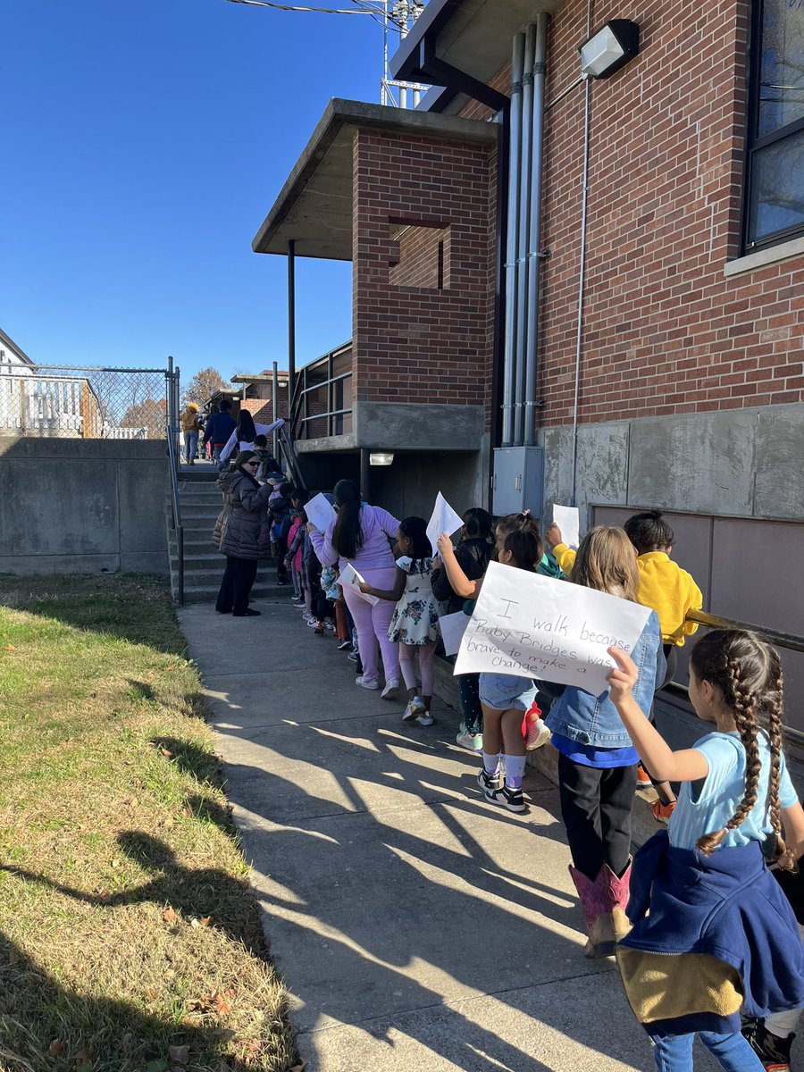 Thank you Ruby Bridges for your bravery!! #kckps #bettereveryday <a href="/Mstewart_2u/">Dr. Marques Stewart</a> <a href="/CaniseSalinas/">Dr. Canise L. Salinas-Willich</a>