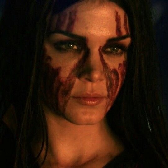 archivesthe100's tweet photo. “Would you ever bring Octavia back?”

Marie Avgeropoulos: “Yes, of course I would. I feel like the blodreina season needs its own show” https://t.co/pzZuoRcU1x