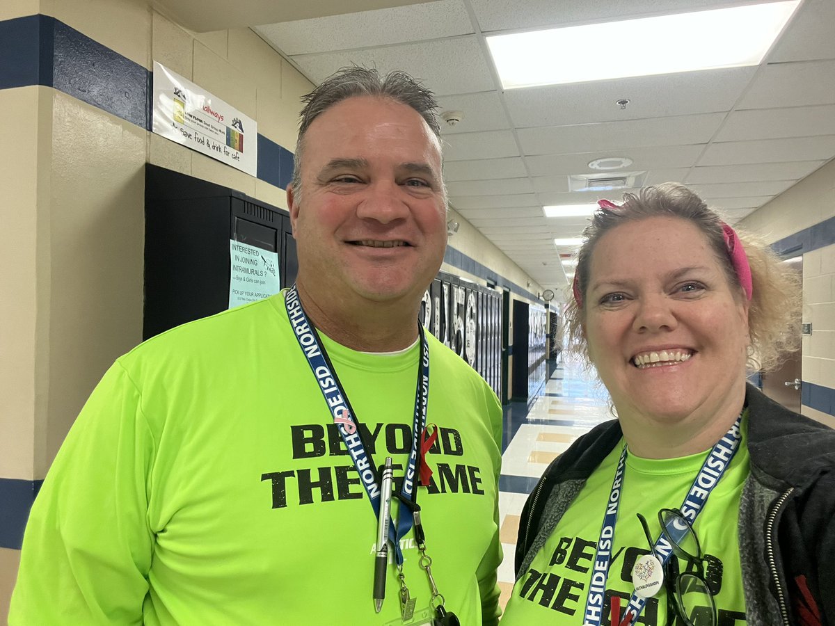 ChristmasELAR6's tweet photo. The future is bright for our Stingrays. #GenTXweek. @NISDVale https://t.co/aBdmPNodI7
