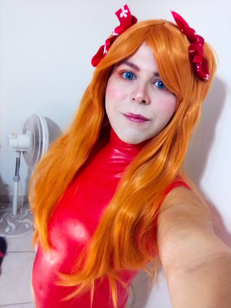 VauryCosplay's tweet photo. Me encanta este traje 🤤

#latex #bdsmِ  #latexbodysuit #cosplay #asuka https://t.co/sq8qa375sh