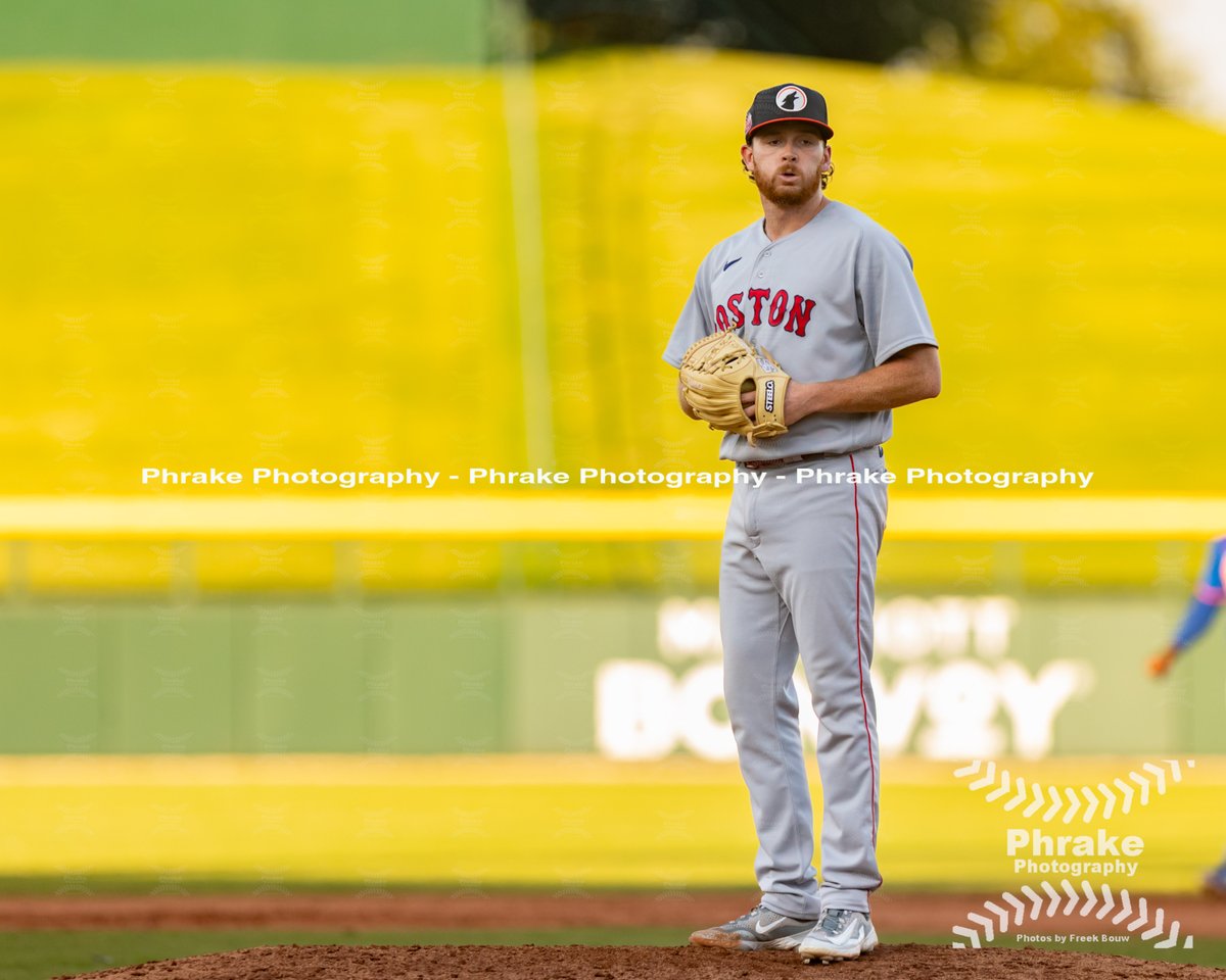 Phrake Photography tweet media