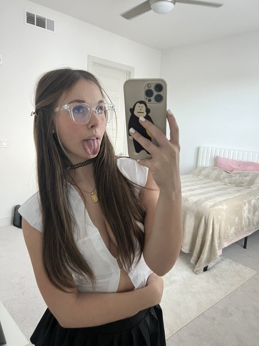 😛🤓 https://t.co/BTBxhyqDUW
