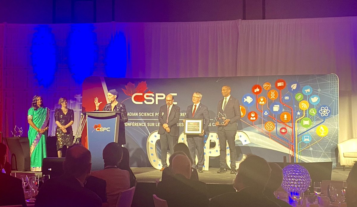 “It's time to invest in research to build a better future for all of us… Science is for everyone.” Congratulations to Hon. @KirstyDuncanMP on receiving the #CSPC2023 trailblazer award. Thank you for being a tireless champion for science and research in Canada.