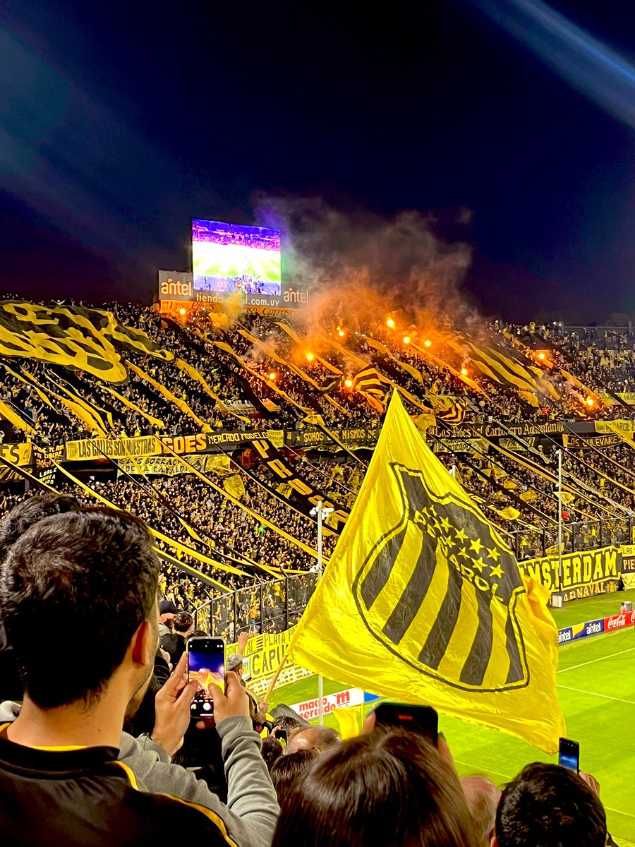 PyD1891's tweet photo. Estan en deuda con la gente. https://t.co/2WuATOw3J7