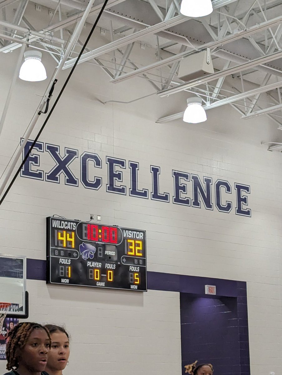 🏀JV &amp; Varsity Lady WILDCATS with a win over CyRidge tonight! Our CTE Ambassadors out on the court working hard! Congratulations Ladies!
#MoreIn24
<a href="/HumbleISD_HHS/">Humble High School</a> <a href="/HumbleGBB/">Humble Lady Wildcat Basketball</a>