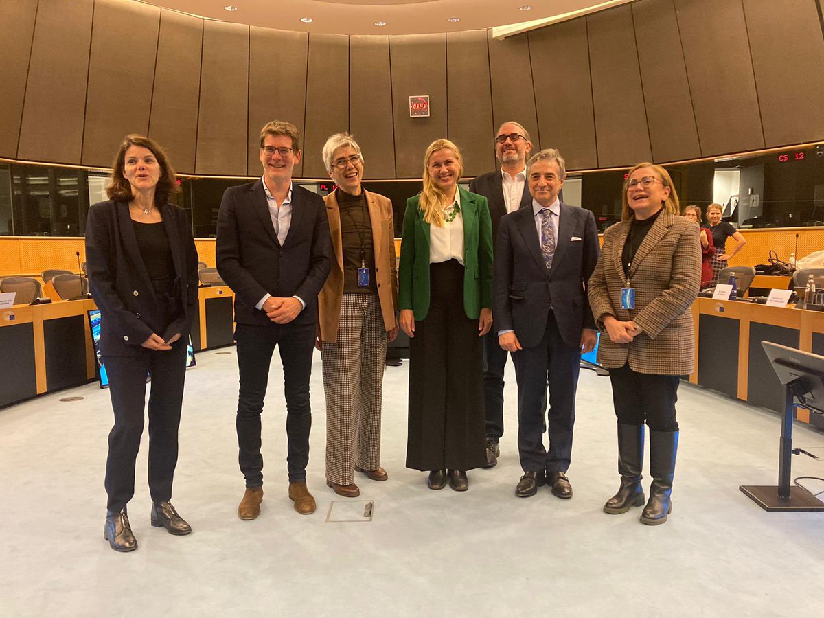 #TRILOGUE | Deal! @EUCouncil and @Europarl_EN reached an agreement on a regulation to track and reduce methane emissions in the energy sector. The regulation introduces new requirements for the oil, gas and coal sectors to measure, report and verify methane emissions. #EU2023ES