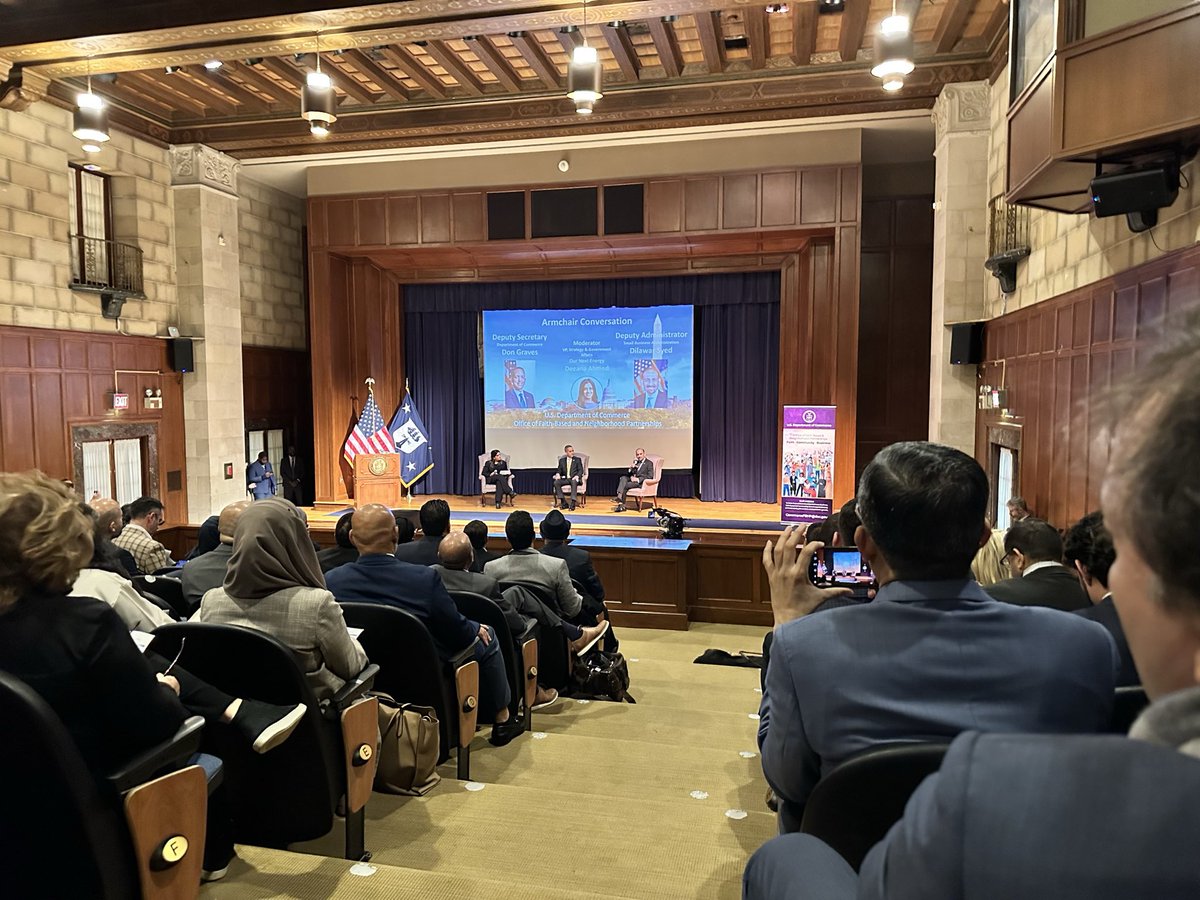 BizAtDoD's tweet photo. Proud to participate in the @CommerceGov first-ever National Muslim American Leaders Convening. Proud to join @DepSecGraves @SBADeputyAdm and others at this historic event. @businessdefense is engaged with our federal partners to advance inclusive opportunities. https://t.co/wLkS4xbCR7