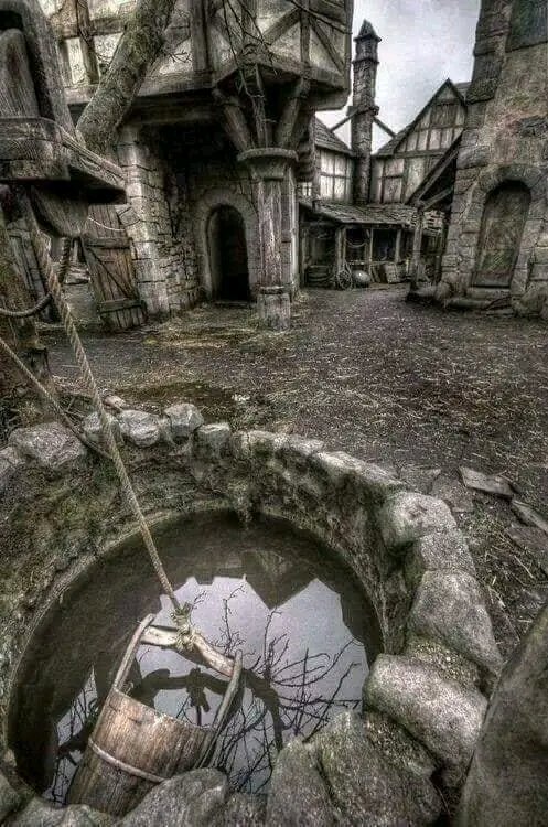 Martens_ilgener's tweet photo. Esta é a cidade que inspirou Resident Evil 4.

Valdelobos  "Vale dos Lobos" é uma região montanhosa localizada na Espanha. https://t.co/XIbxJjpLyn