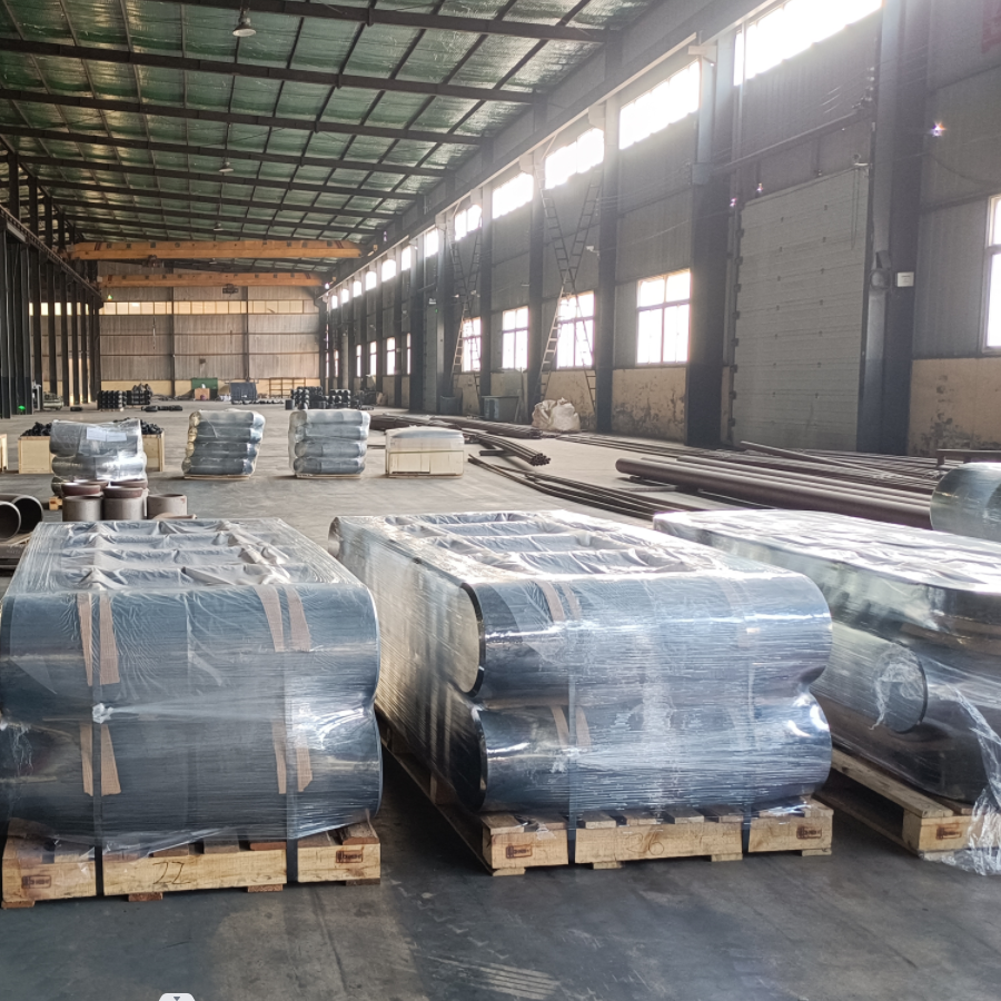 MariaYang477743's tweet image. Our carbons steel butt weld pipe fitting tee with packing ready for Nigeria clients.

#pipefittingtee #carbonsteeltee #pipetee #buttweldtee