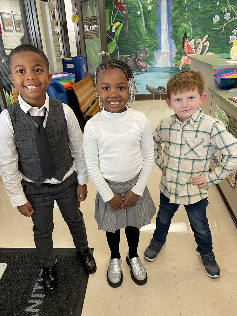 Mary D Lang K Center tweet media