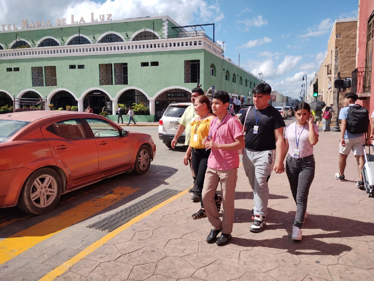 DiariodeYucatan's tweet photo. ⚡ Aprueban en Valladolid polémico impuesto sobre bebidas alcohólicas; empresarios reaccionan https://t.co/MtCdQhbjju https://t.co/E4PEWxVyD0