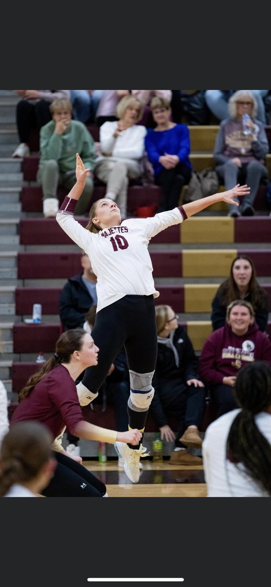magivolleyball's tweet photo. Congratulations to Zoe Zarr on committing to play volleyball at Bismarck State College next year! #Majettes https://t.co/17Z946O4cD