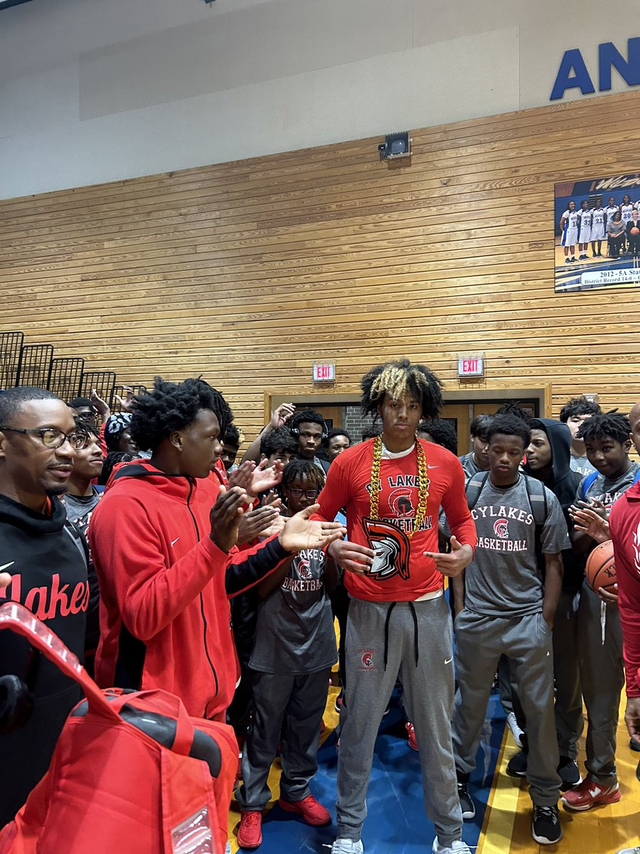 CyLakesBasketball (@cylakeshoops) on Twitter photo Cy lakes 55
Dekaney 45
First win of the year !
<a href="/ihoopadrian/">Adrian Johnson</a> 17pts
<a href="/MauriceCausey0/">mo</a> 16pts
<a href="/AllenPaul03/">Allen Paul</a> 11 pts Cy lakes 55
Dekaney 45
First win of the year !
<a href="/ihoopadrian/">Adrian Johnson</a> 17pts
<a href="/MauriceCausey0/">mo</a> 16pts
<a href="/AllenPaul03/">Allen Paul</a> 11 pts