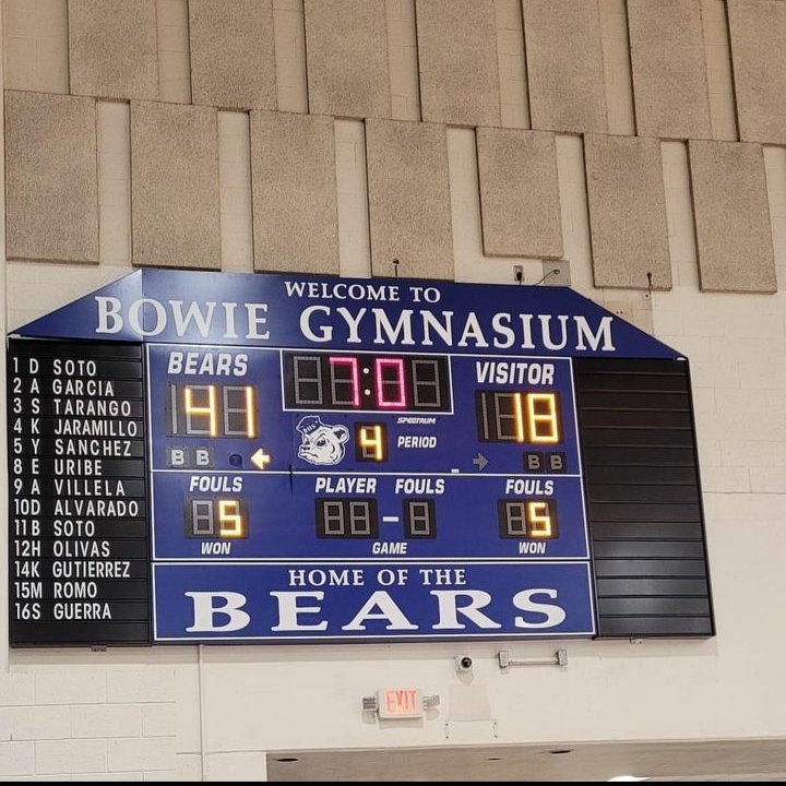 Congratulations to the Lady Bears Varsity Basketball Team!! They beat Jefferson 41-18 Tuesday evening (November 14). Bowie is currently 2-1. Next game will be on Tuesday November 21 at El Paso High. 👏👏🎉🎉🐻🏀 Photo: Bowie Girls Basketball