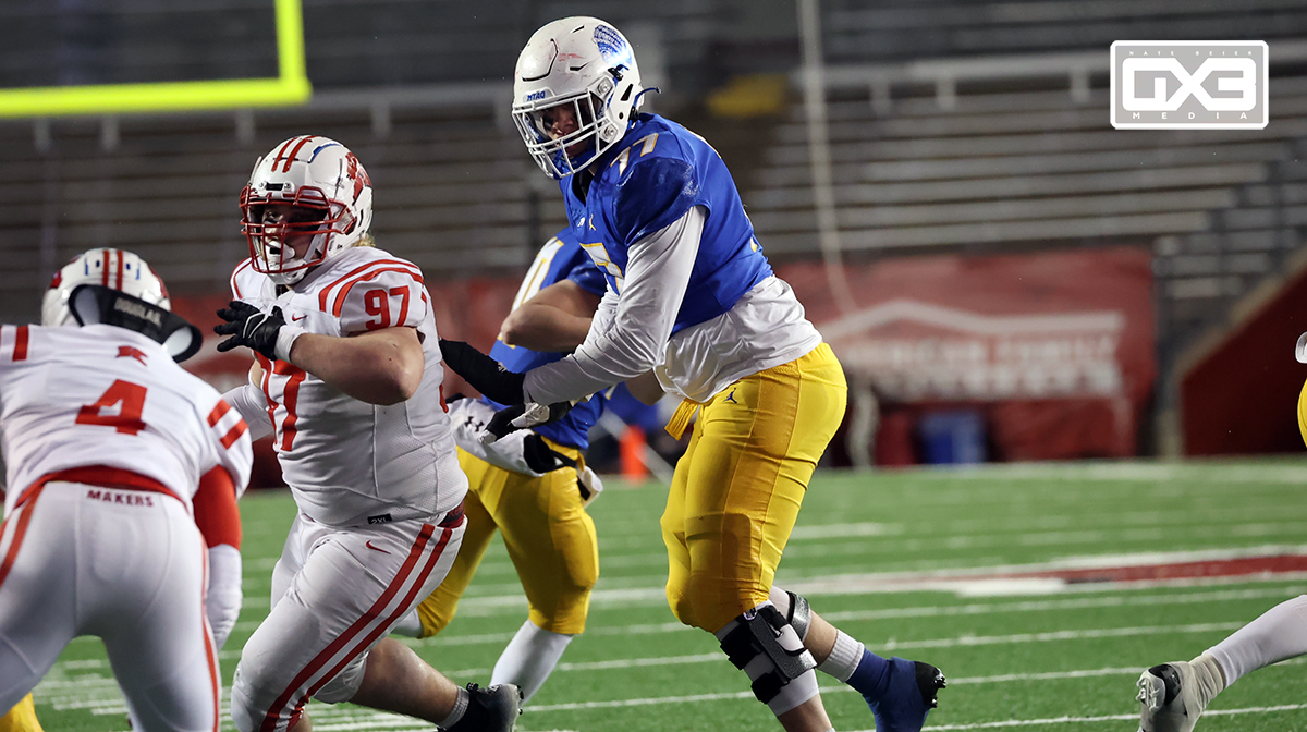Nathan Roy of Mukwonago selected to receive Joe Thomas Award as top senior offensive lineman for the WSN Senior Football Awards

wissports.net/news_article/s… #wisfb