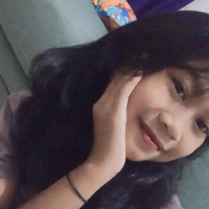Wajar ngak sih kalau sange sama ponakan 😚