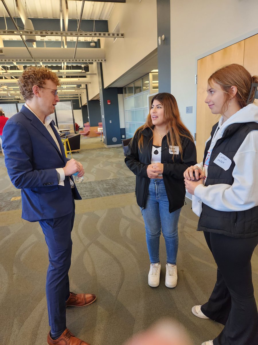 MaxeymizedLaker's tweet photo. What a full day of learning in South Bend for the Entrepreneurship Academy.  We networked at Spark Fest, toured the Studebaker 84 Building--hearing the vision, and ate at Dainty Maid, a restaurant incubator #cte #cteworks #Entrepreneurship https://t.co/DfxUm0s9wE