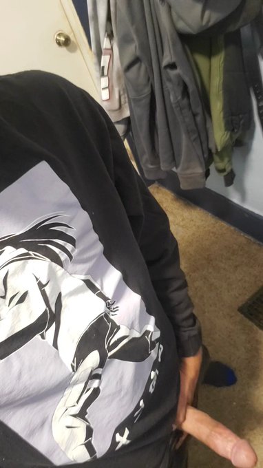 I scroll Twitter, I stroke my dick. I go to sleep. Bada bing bada boom. https://t.co/tT6PrsSSds<a href="/tag/thickdickthursday"class="tags"><span>#thickdickthursday</span></a>