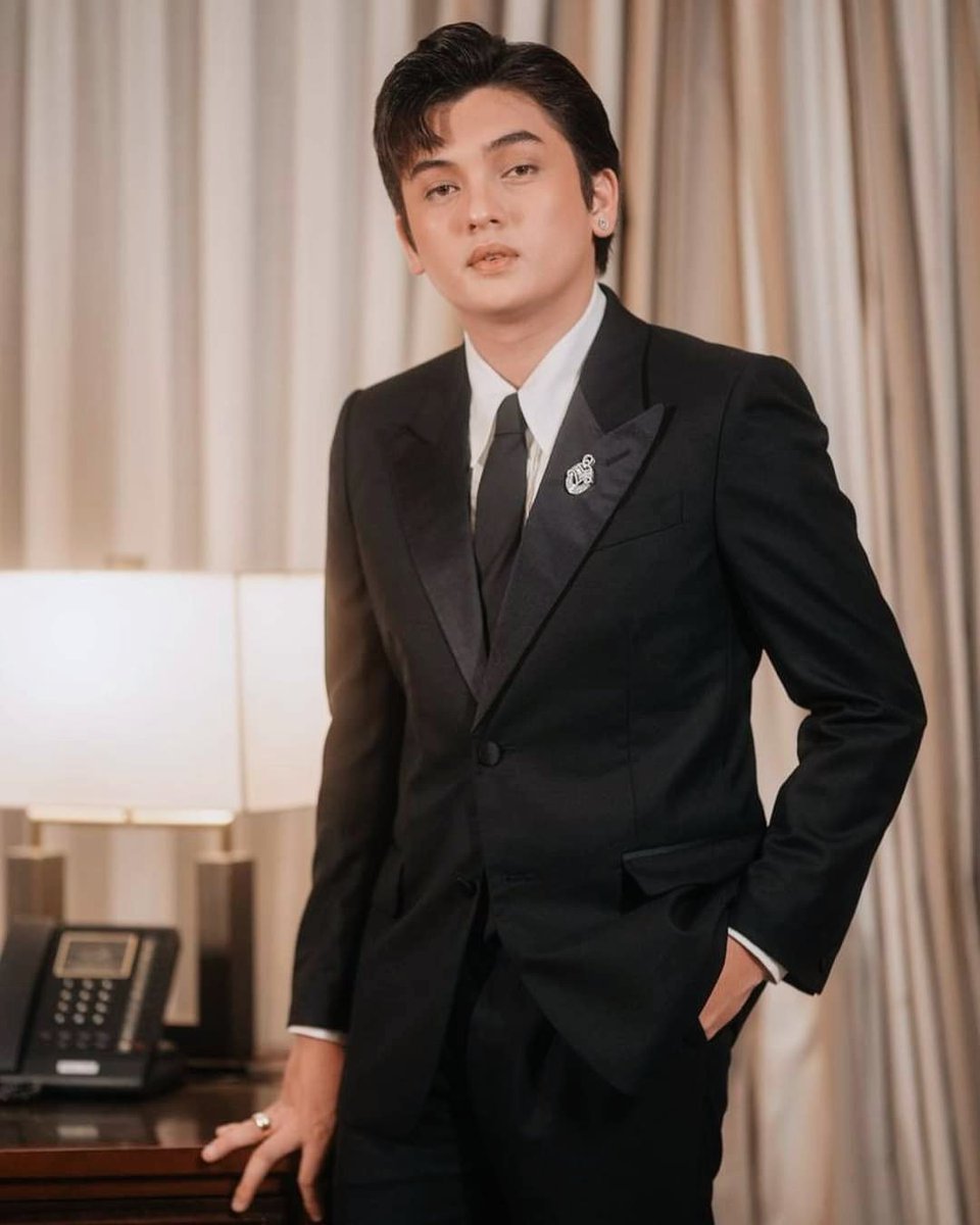 SETHstersOFC's tweet photo. I nominate Seth Fedelin for TV Actor of the Year at the #5thVPCA #5thVPCANomination. https://t.co/N0QFfpd7FE