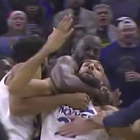 <a href="/DragonflyJonez/">🐢✨America Is Musty✨🐢</a> Lookin like Melvin 😂