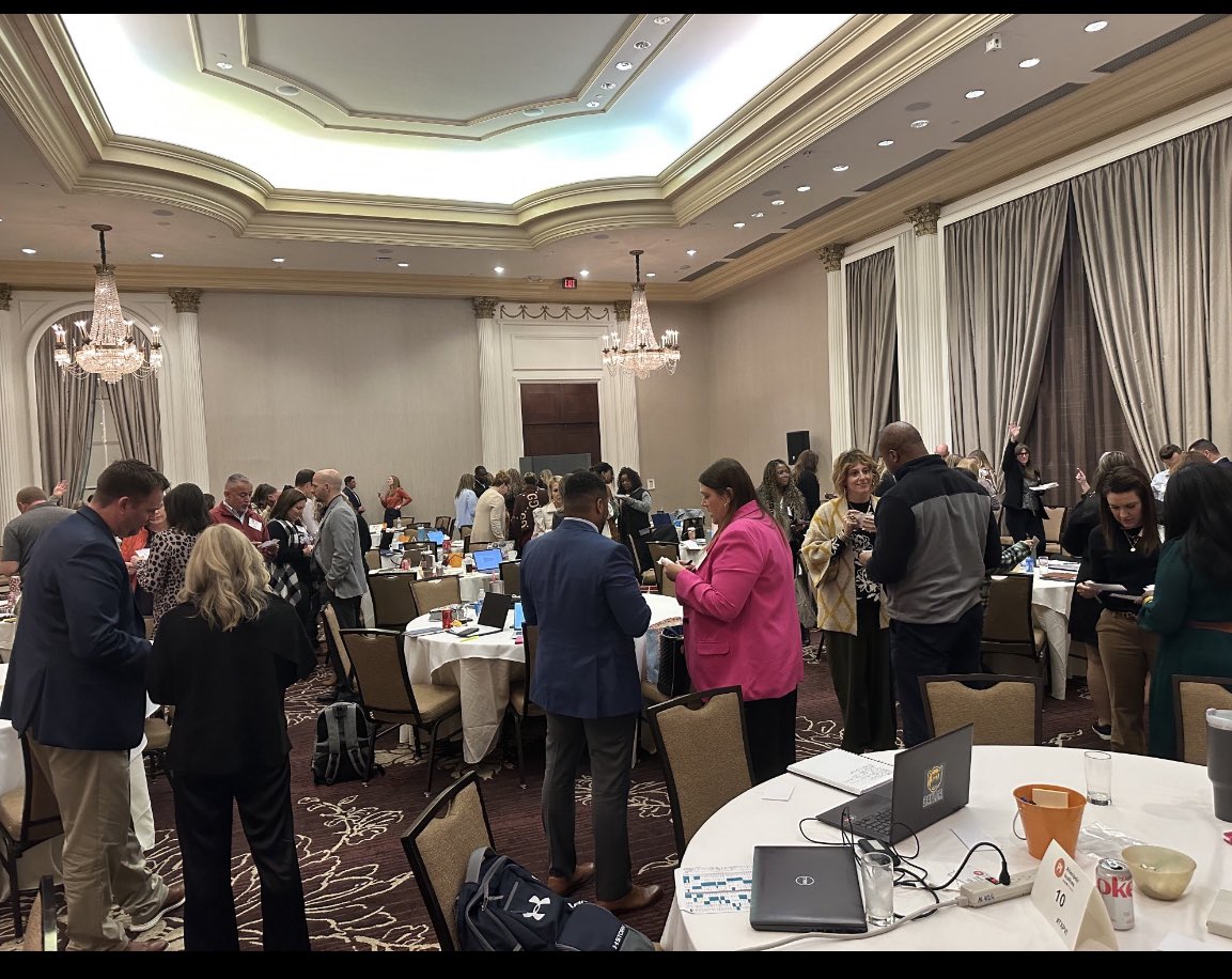 Ginger Luther tweet media