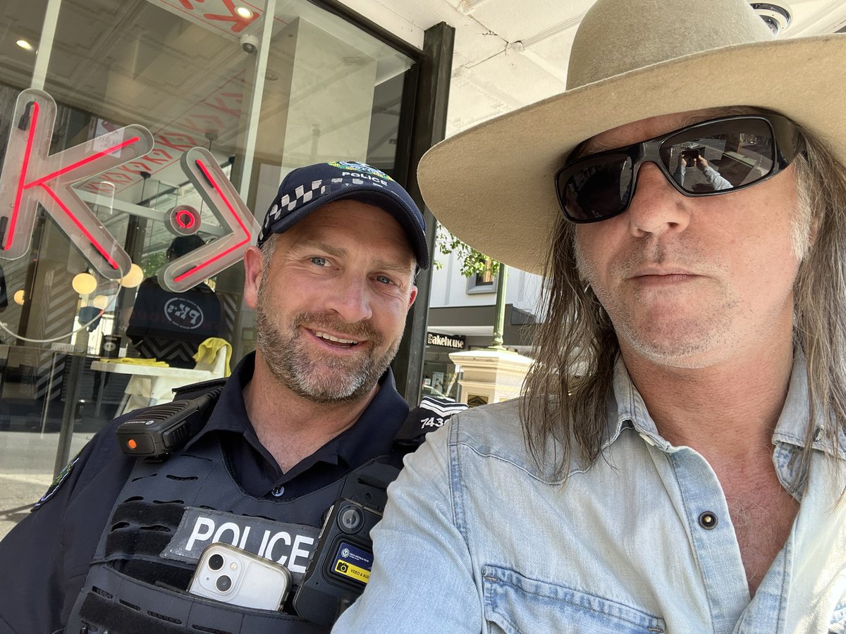 anton newcombe tweet media