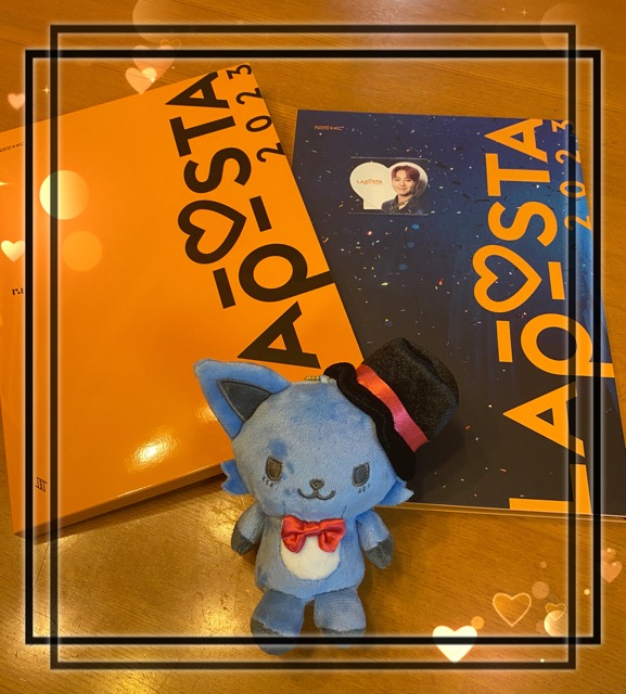 jo1_miyano's tweet image. 超低浮上❗️というか深海‼️何も追えてない‼️😀
だけどとうとうラポスタの円盤届いて超嬉しい♪
フォトブックも良いお写真いっぱいで豪華💕
買って良かったよ〜〜✨
娘JAMが帰宅する前に先に一人で見ちゃおうかな😀⁉️

#JO1 @official_jo1
#LAPOSTA2023