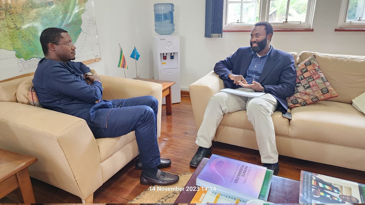 Met w/ Prof Ekwueme, Pro Vice Chancellor of Arrupe Jesuit University @AJU2018 to further #AcademicPartnership opportunities.

@UNICEFZIMBABWE continues to engage w/ the Academia in 🇿🇼 for data, research and innovation #ForEveryChild.

@mhtestd @UNICEFData