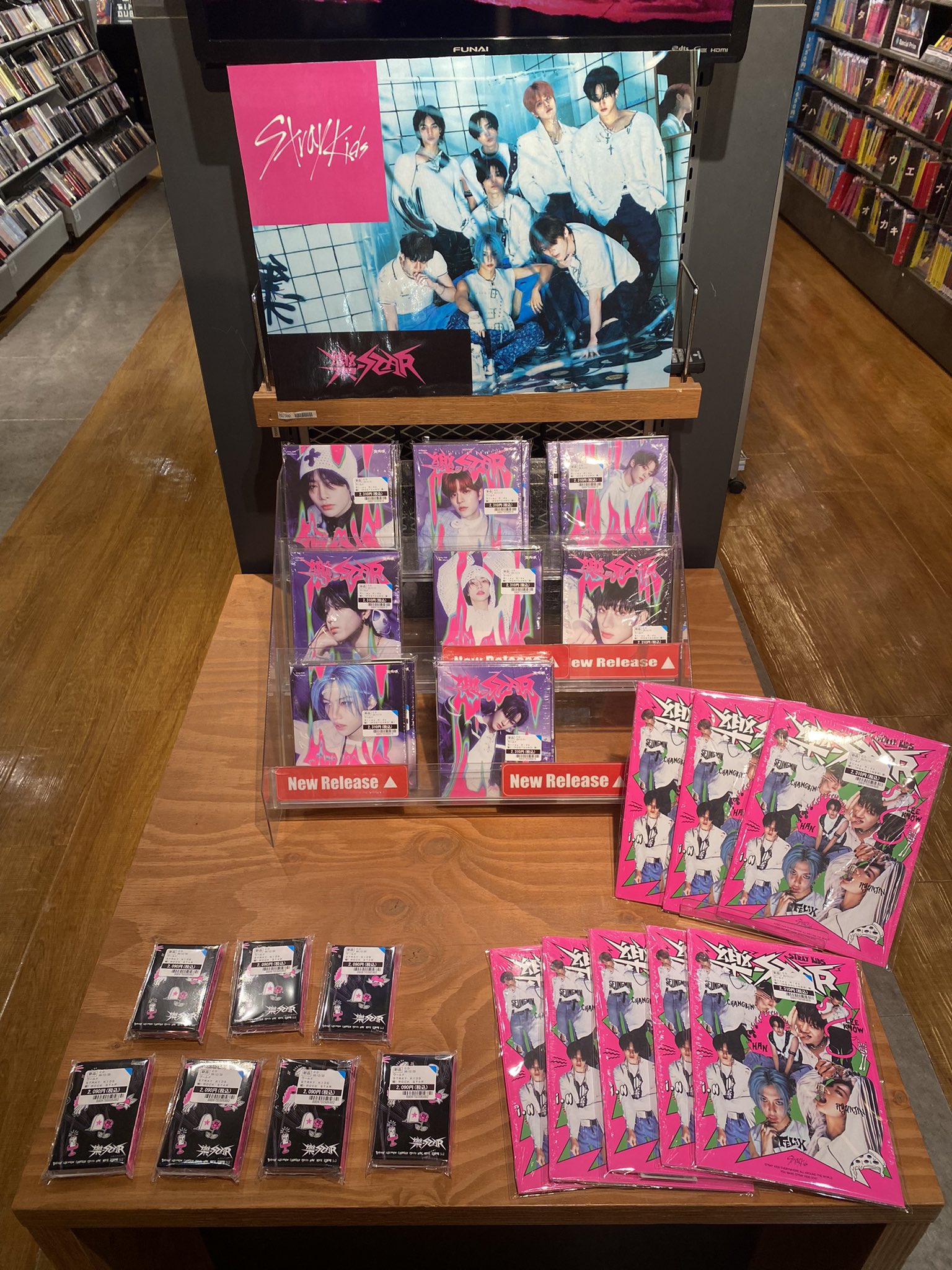 蔦屋書店熊本三年坂 販売CD.DVD on X: 