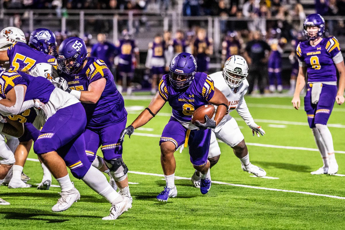 Itz_Malaki's tweet image. After a great conversation with @Tittle77, I am beyond blessed to say that I have received my first official offer from Western New Mexico University!!