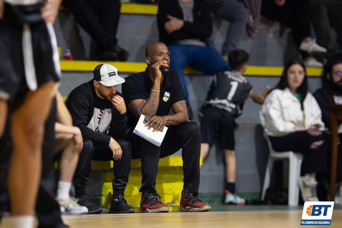 #DTAxBT | LA PRIMERA PARA EL HIPÓDROMO

Defensores de Maroñas logró su primera victoria del torneo al vencer a Layva por 90-80 como visitante.

📝 <a href="/Mcaballero_03/">Matías Caballero</a> 

📸 <a href="/FlorIglesias6/">flor</a> 

👉bitly.ws/32mmh