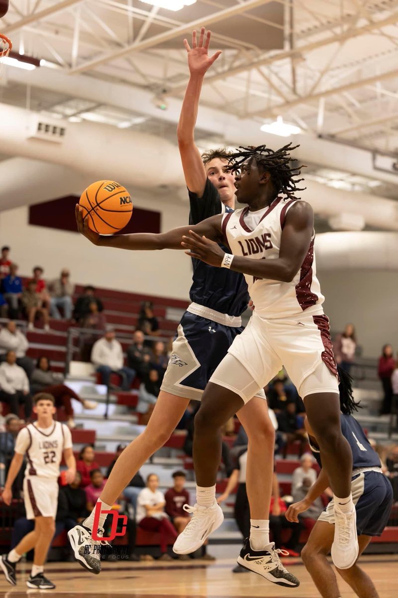 Central Basketball tweet media