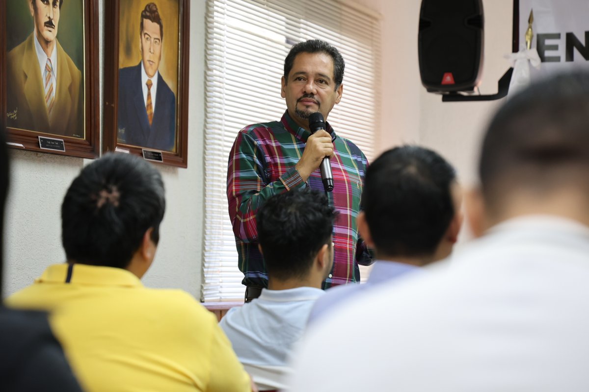 snteseccion32's tweet photo. Más de 60 Trabajadores de la Educación pertenecientes al nivel de Secundarias Técnicas hoy fueron beneficiados con...https://t.co/DlLm99l2vb

Gracias por confiar en su Organización  Sindical, en el #SNTE32 y en el #EquipoPolítico ¡Trabajamos para ti! https://t.co/vf4NvkadrK