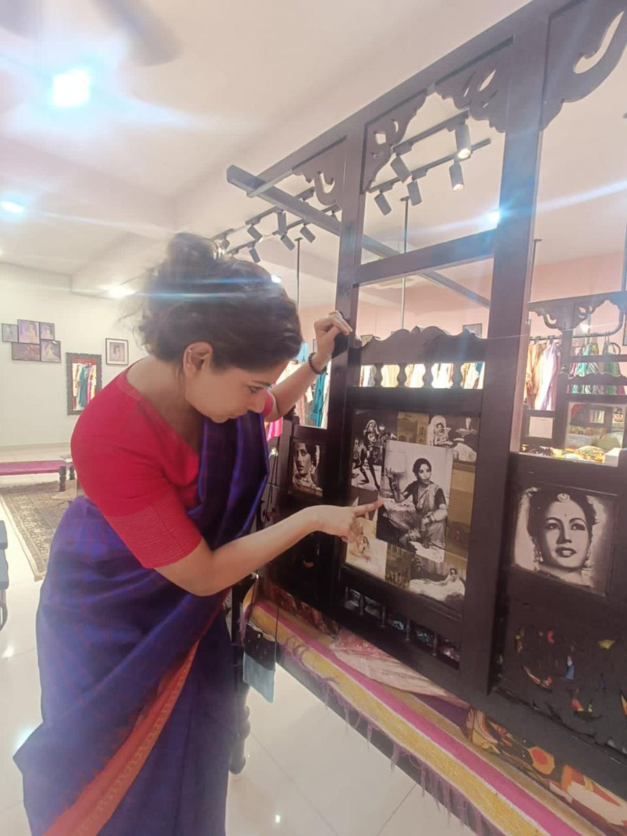 itssiree's tweet photo. Thank you @SmitaSabharwal mam for being a generous soul and a beautiful Muse! Had a wonderful and fun loving time,Honoured to have you at the studio as NOVEMBER BLOOM🌼 https://t.co/iqKTxTQnsz