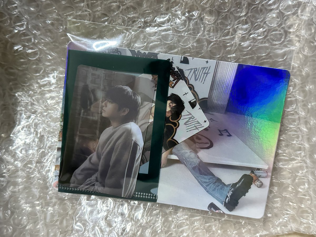 ot7kart's tweet photo. wts lfb bts ph onhand sealed

weverse early pob golden jungkook (800)

dop one week after reservation (50 dp) https://t.co/f2qp6Ma4FR