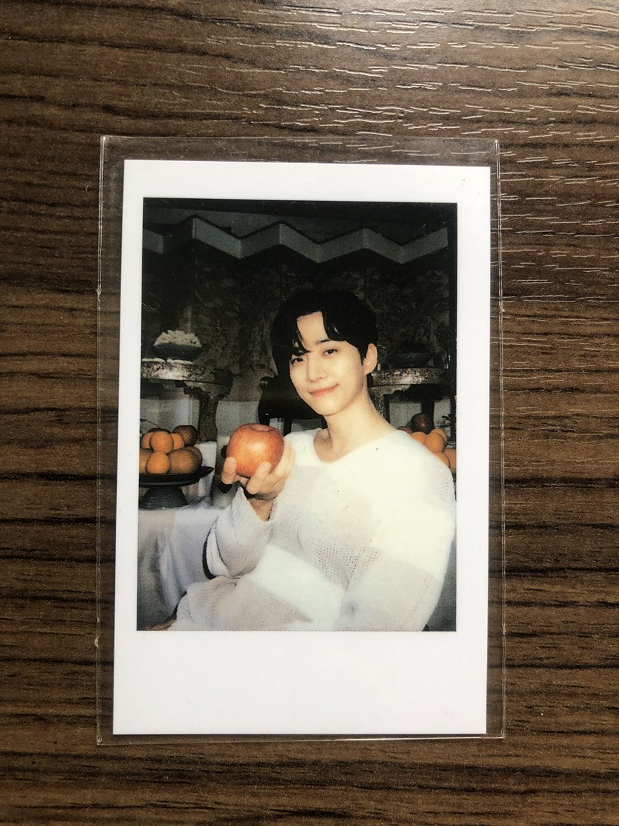 LookkaewU's tweet photo. 13th anniversary 2pm online fan meeting ราคา 400 บาทค่ะ
#ตลาดนัดฮอตเทส #ตลาดนัด2pm https://t.co/oic9D6rhUj