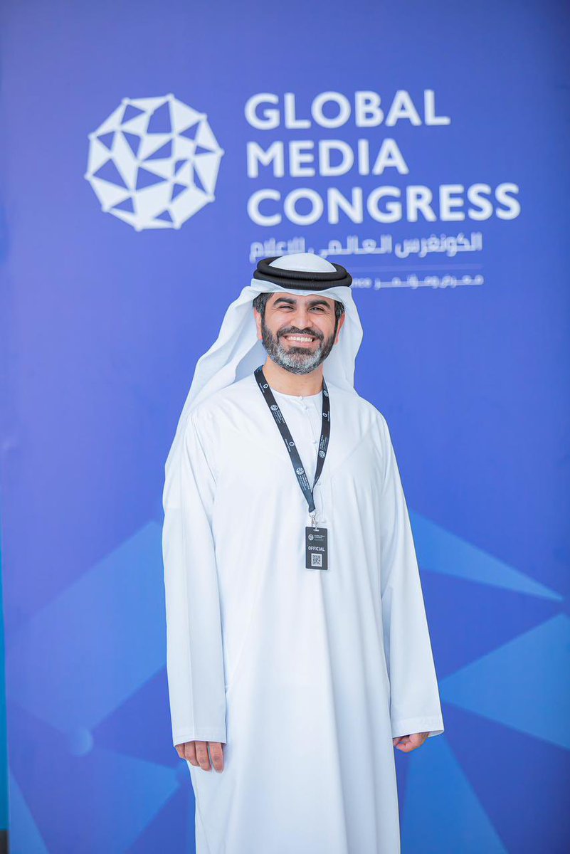  tweet media