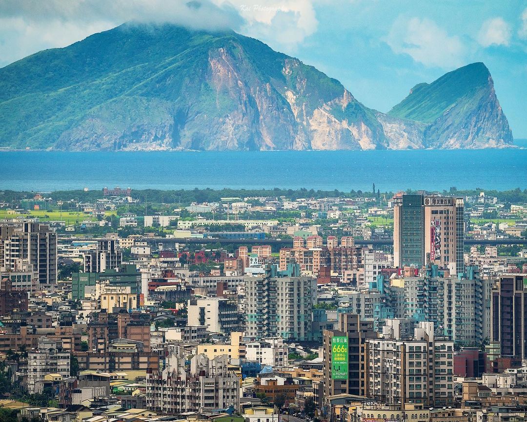 Waiting for every passing car to let me go further