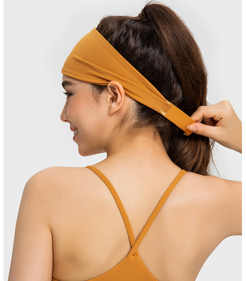 High elastic yoga yoga fitness sports headband moisture wicking sports headscarf for women
 #parisianvibes #parisianamour #parisparis #parisnow #headband #thaigirl #jarinpat #classyvision #oldmoneyaesthetic #oldmoneyoutfits #perfectsuit #parisianlifestyle