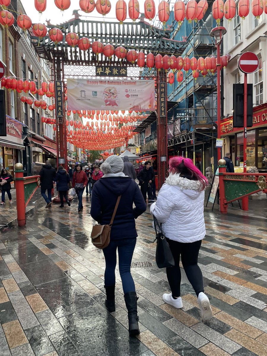PauseOrg's tweet image. Members of our Advisory Group had a great day exploring central London yesterday 💚 They did a treasure hunt around some famous landmarks, ending at the Houses of Parliament 🚶🏽‍♀️ Big thanks to the Getting Involved team for top class organising 🙌 #GettingInvolved #Participation