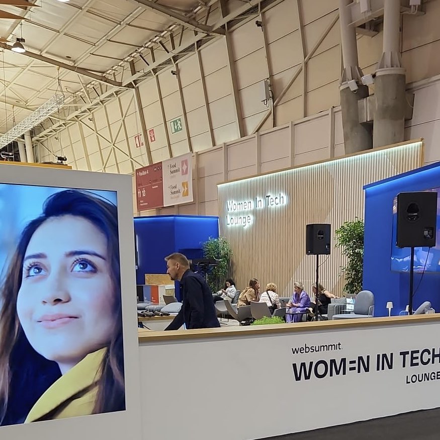 Gillian is attending @WebSummit in Lisbon this week. She’s on a panel tomorrow in the Women in Tech area about 'can emerging technology bridge the gender divide?” #womenintech #WebSummit2023 @bcs_lovelace @CEPIS_Europe #genderdivide #technology