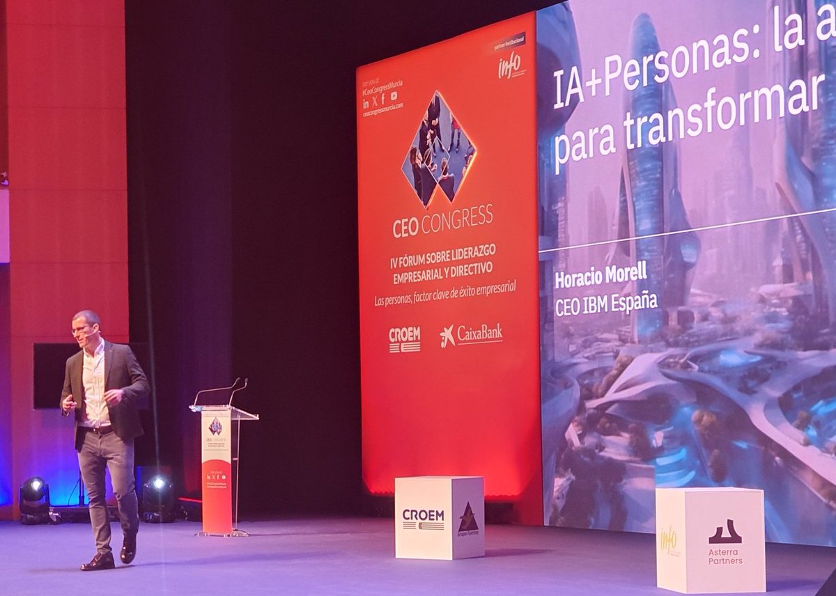 .<a href="/HoracioMorellG/">Horacio Morell Gálvez</a>, presidente de <a href="/IBM_ES/">IBM España</a>, en #CEOCongressMurcia @ceocongress profundiza sobre la "IA + personas: la alianza necesaria para transformar las empresas". "Nuestro objetivo es crear un modelo  mediante #IA para crear nuevos materiales #renovables".